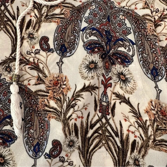 Anthropologie Meadow Rue Myrtle Peasant Blouse Cream Floral Paisley Size XS - Picture 5 of 12